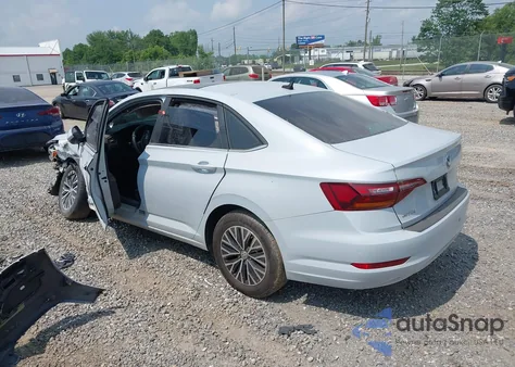 2019 Volkswagen Jetta 1.4T Sel z USA, uszkodzony, nr VIN 3VWE57BU1KM035952